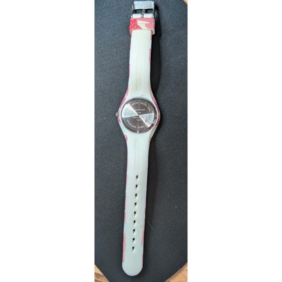 FMDNOV006‎ Women's Quartz Watch Red Hearts Pattern Silicone Band Japan Movement - Picture 4 of 6